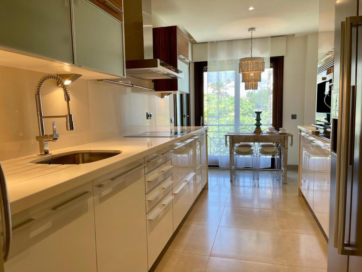 Doncella Beach , Apartamento Con Vistas Al Mar Estepona Luaran gambar