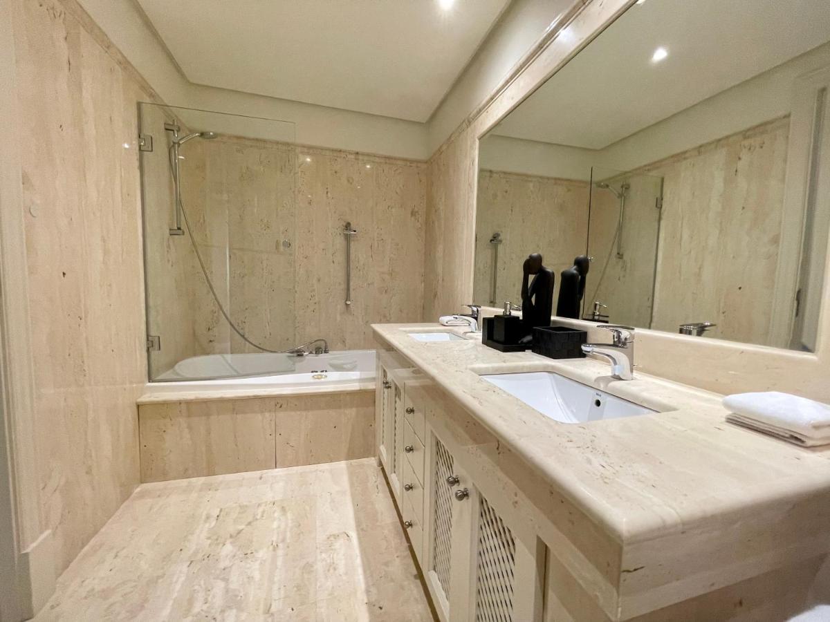 Doncella Beach , Apartamento Con Vistas Al Mar Estepona Luaran gambar
